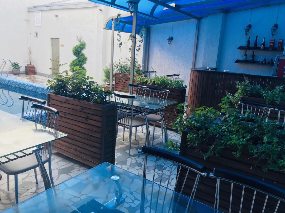 Alba Hotel เยเรวาน ภายนอก รูปภาพ