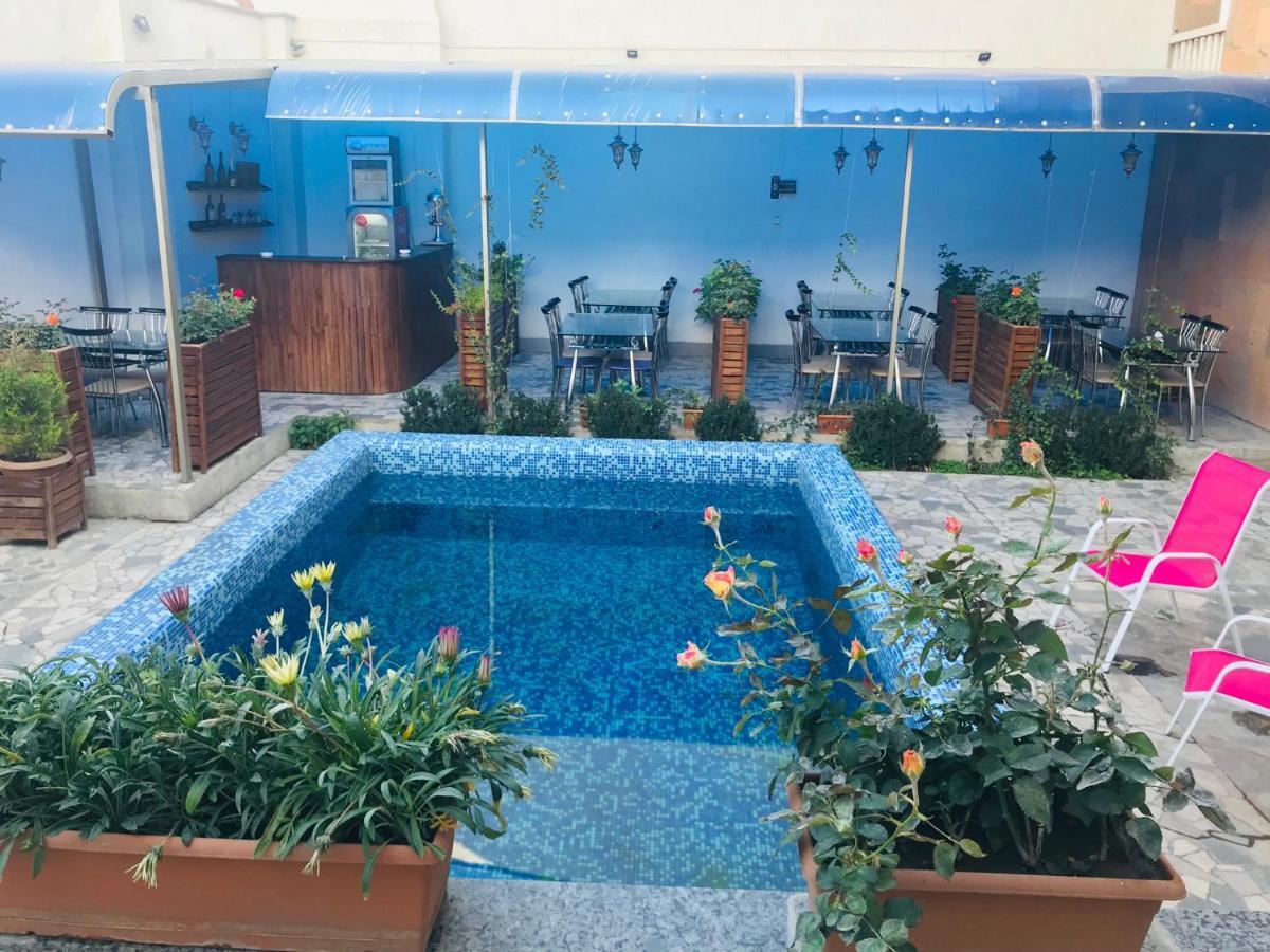 Alba Hotel เยเรวาน ภายนอก รูปภาพ